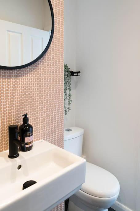 Boutique Central Margate Apt. - Edge Of Old Town! Экстерьер фото